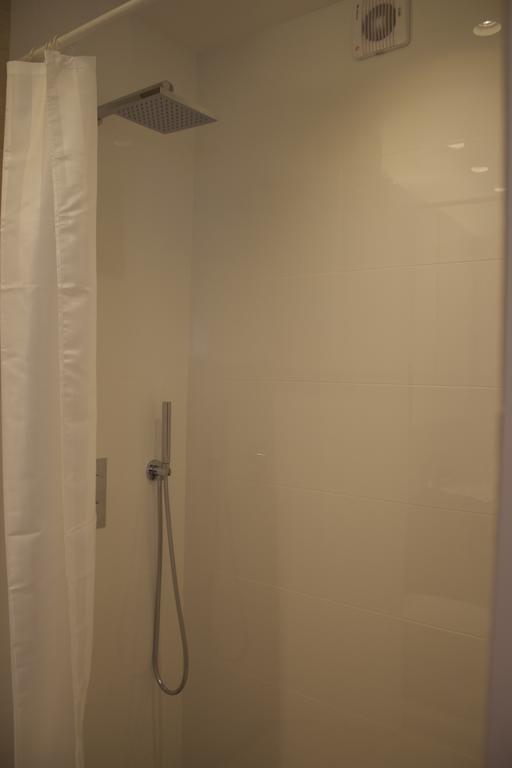 רייקיאוויק Next Apartment Bergstadastraeti חדר תמונה